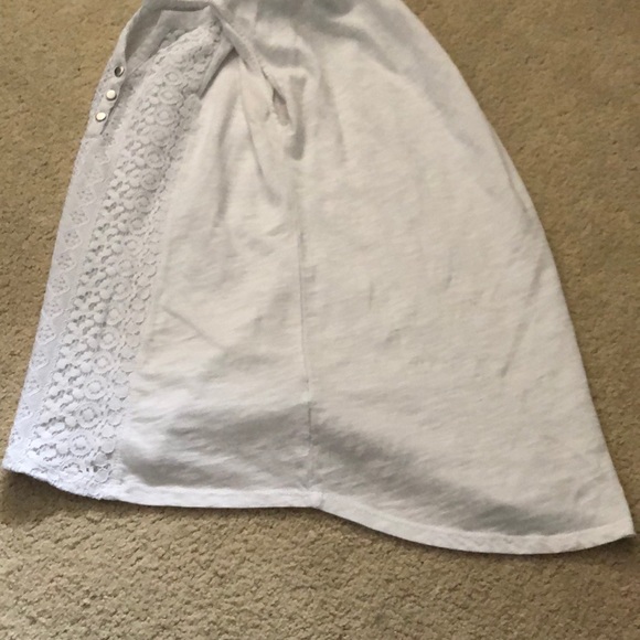 Removing Soon!: Cute White Lace Top! - Picture 8 of 8